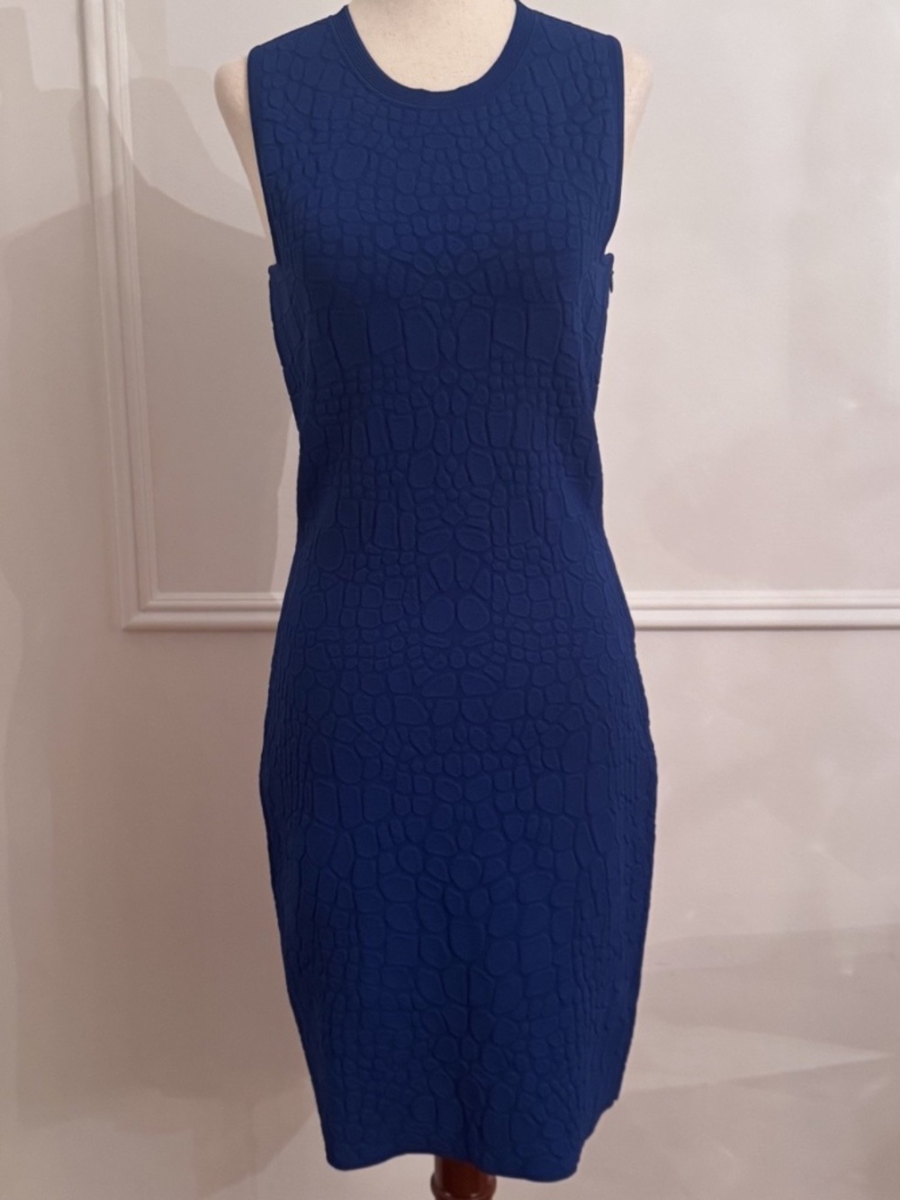 Alexander McQueen Textured Croc Knit Bodycon Dress Blue Sleeveless Sz L